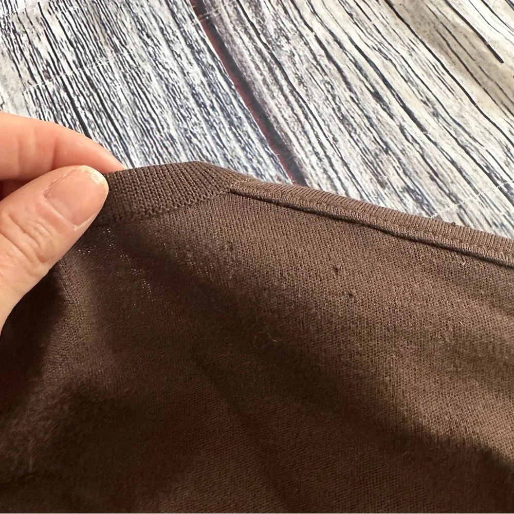 Vintage St. Croix 100% Wool Brown V-Neck Sweater​ - Picture 4 of 7